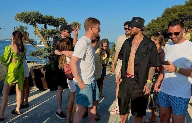 Reacția sinceră a lui Ilie Dumitrescu, după ce Alibec s-a pozat alături de Kevin De Bruyne_2