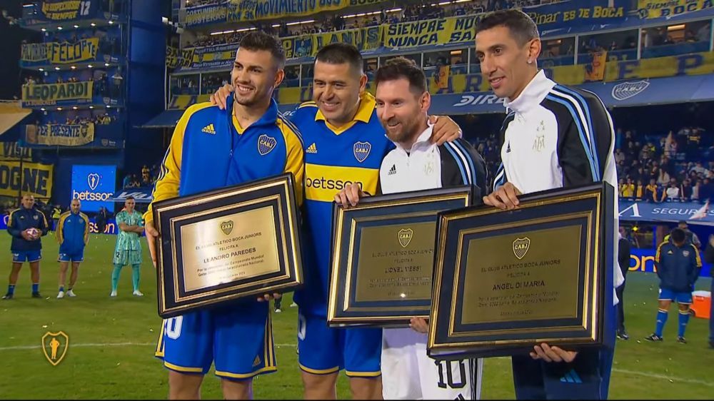 Fanii lui Boca Juniors, cerere inedită pentru 'rivalul' Leo Messi! A jucat pe La Bombonera, la meciul retragerii idolului său, Riquelme _1
