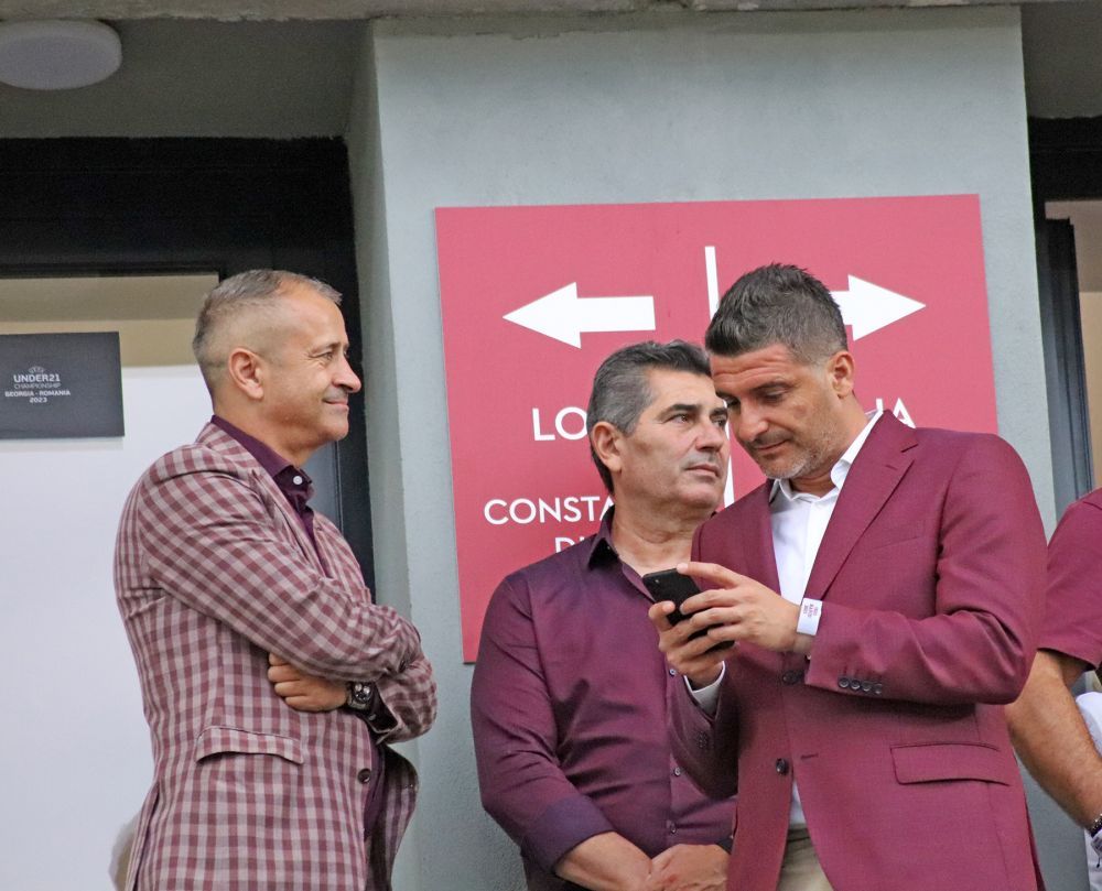 Cel mai controversat oficial al FRF, primit cu îmbrățișări la Centenarul Rapidului! _9