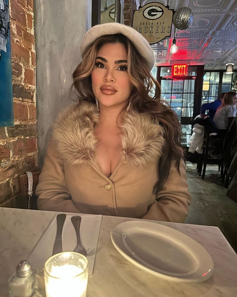 „Da, am făcut-o!” Din ringul UFC direct pe OnlyFans! Sportiva și-a anunțat fanii _9