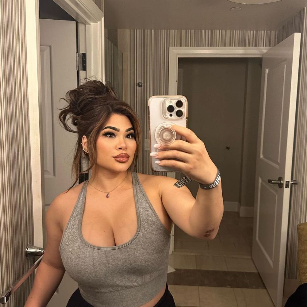 „Da, am făcut-o!” Din ringul UFC direct pe OnlyFans! Sportiva și-a anunțat fanii _32