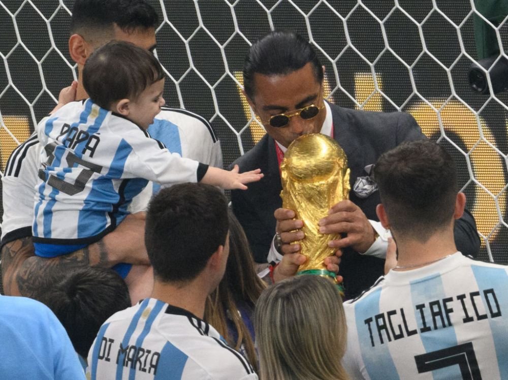 Cel mai detestat personaj din finala Mondialului a rupt tăcerea! Ce a spus Salt Bae după ce a fost criticat de toată planeta _4
