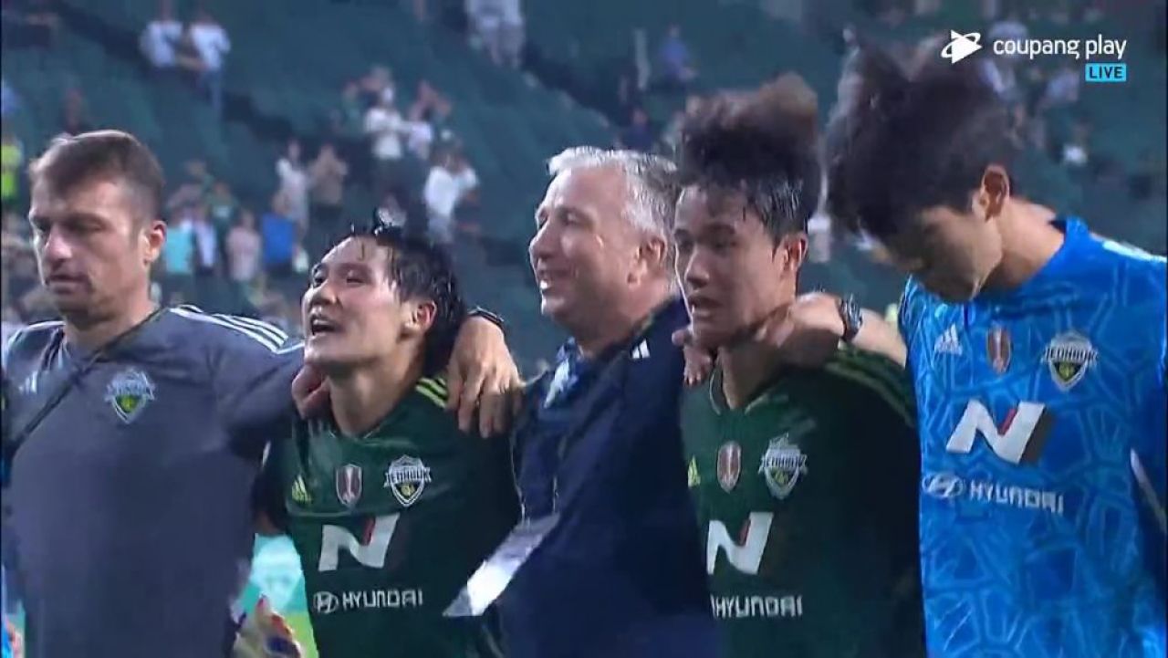 Cum a fost surprins Dan Petrescu după prima victorie obținută în Coreea de Sud_6