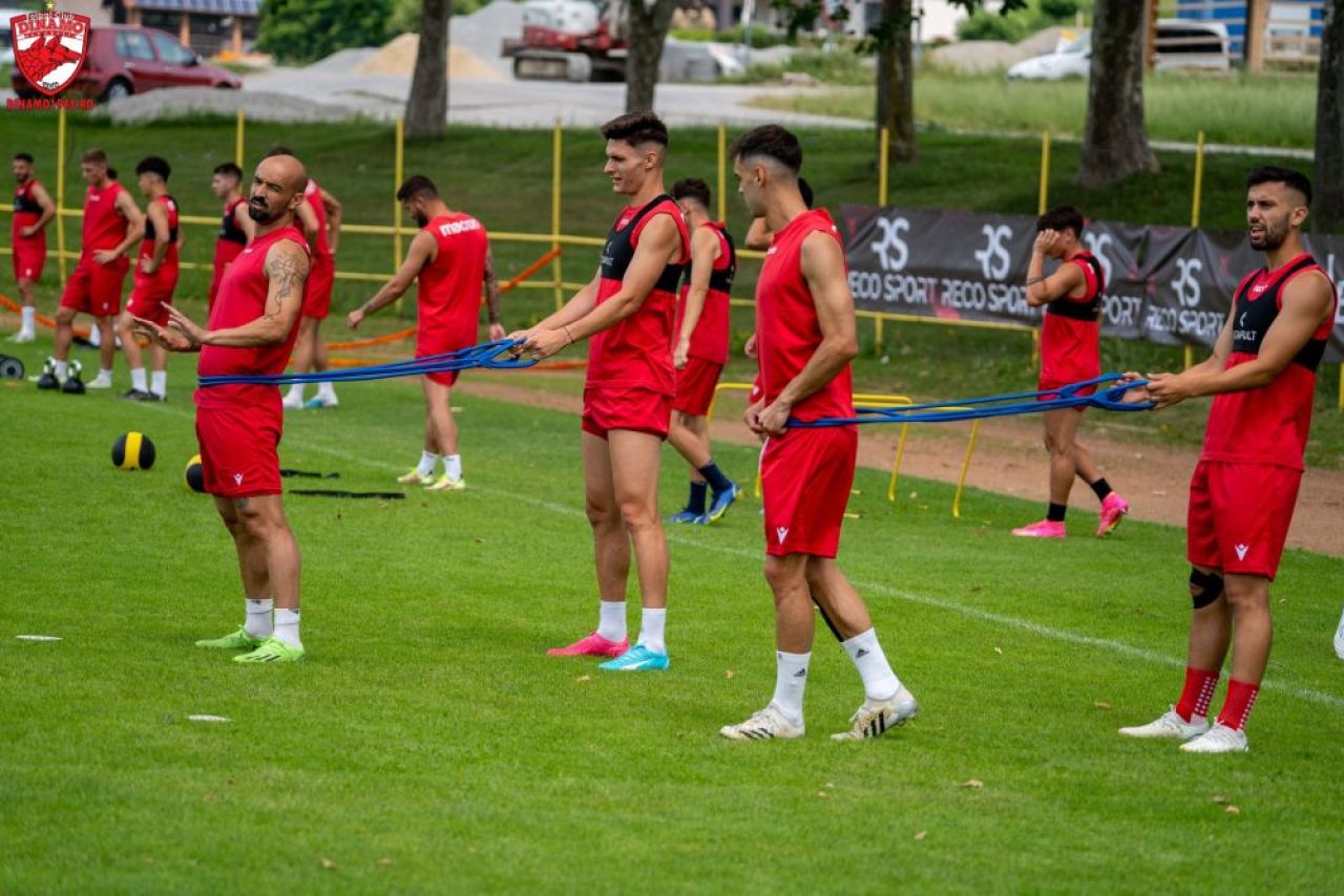 Dinamo stă cel mai rău dintre nou-promovate la capitolul transferuri. Pe cine au adus Poli Iași și Oțelul Galați_5