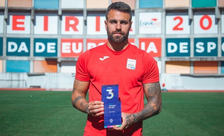 Cum a distrus-o pe Vitoria Setubal noul atacant al lui Dinamo, Goncalo Gregorio! Hat-trick de număr 9 veritabil_1