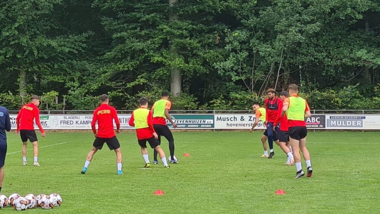 Cum s-a prezentat Ngezana la primul antrenament pentru FCSB_11