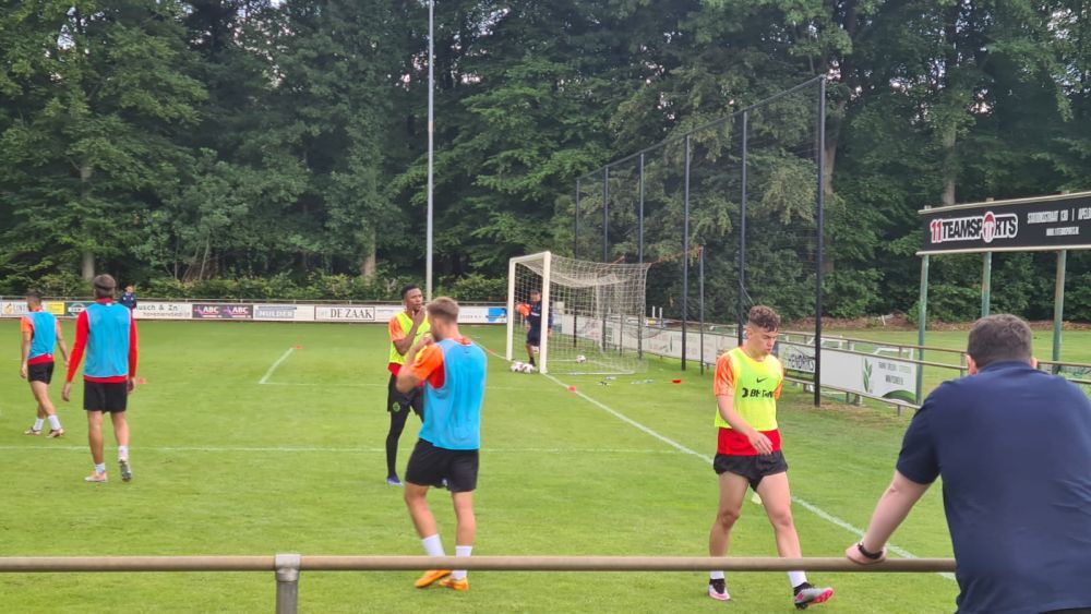 Cum s-a prezentat Ngezana la primul antrenament pentru FCSB_12