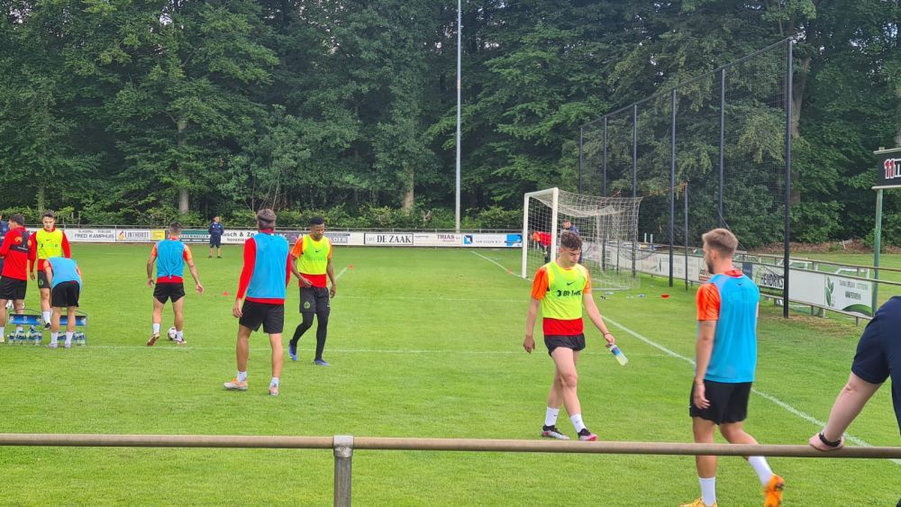 Cum s-a prezentat Ngezana la primul antrenament pentru FCSB_14