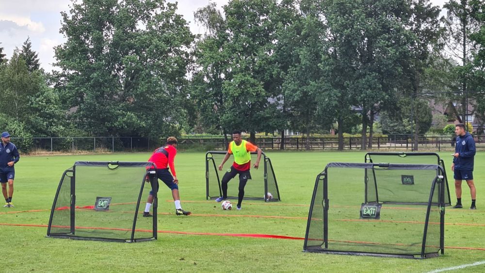 Cum s-a prezentat Ngezana la primul antrenament pentru FCSB_26