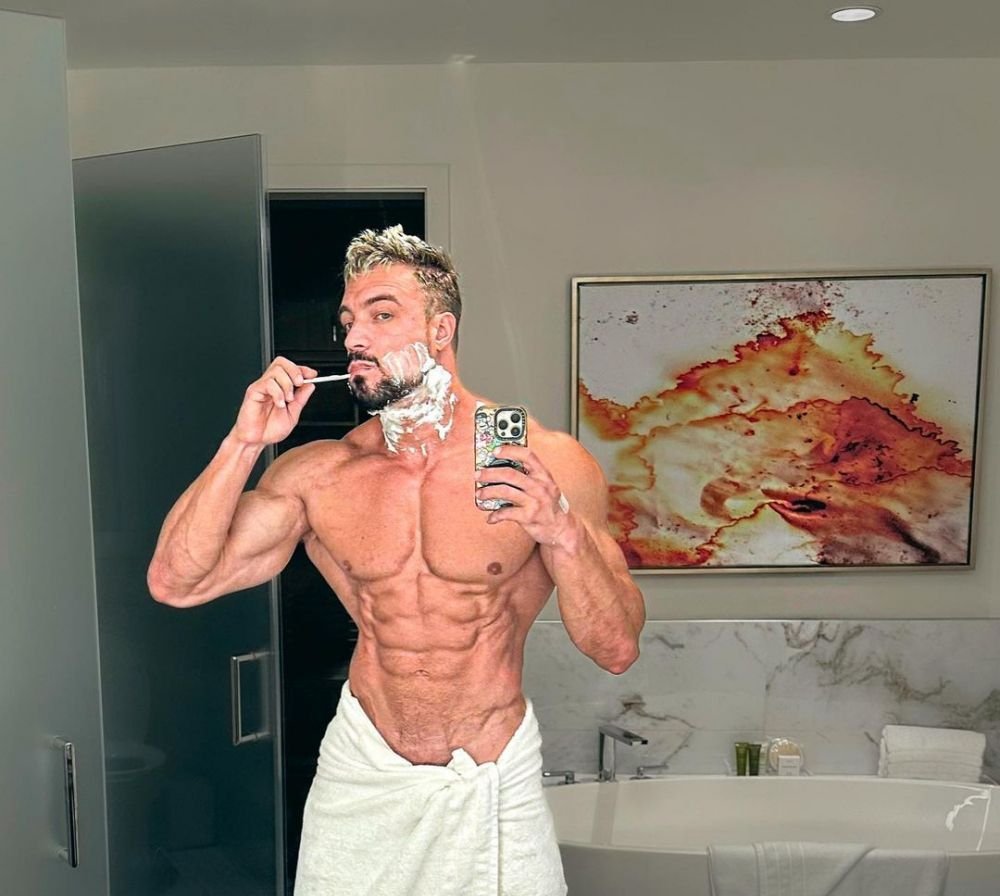 Tragedie! Starul din culturism care era și influencer a murit tragic la 30 de ani _6