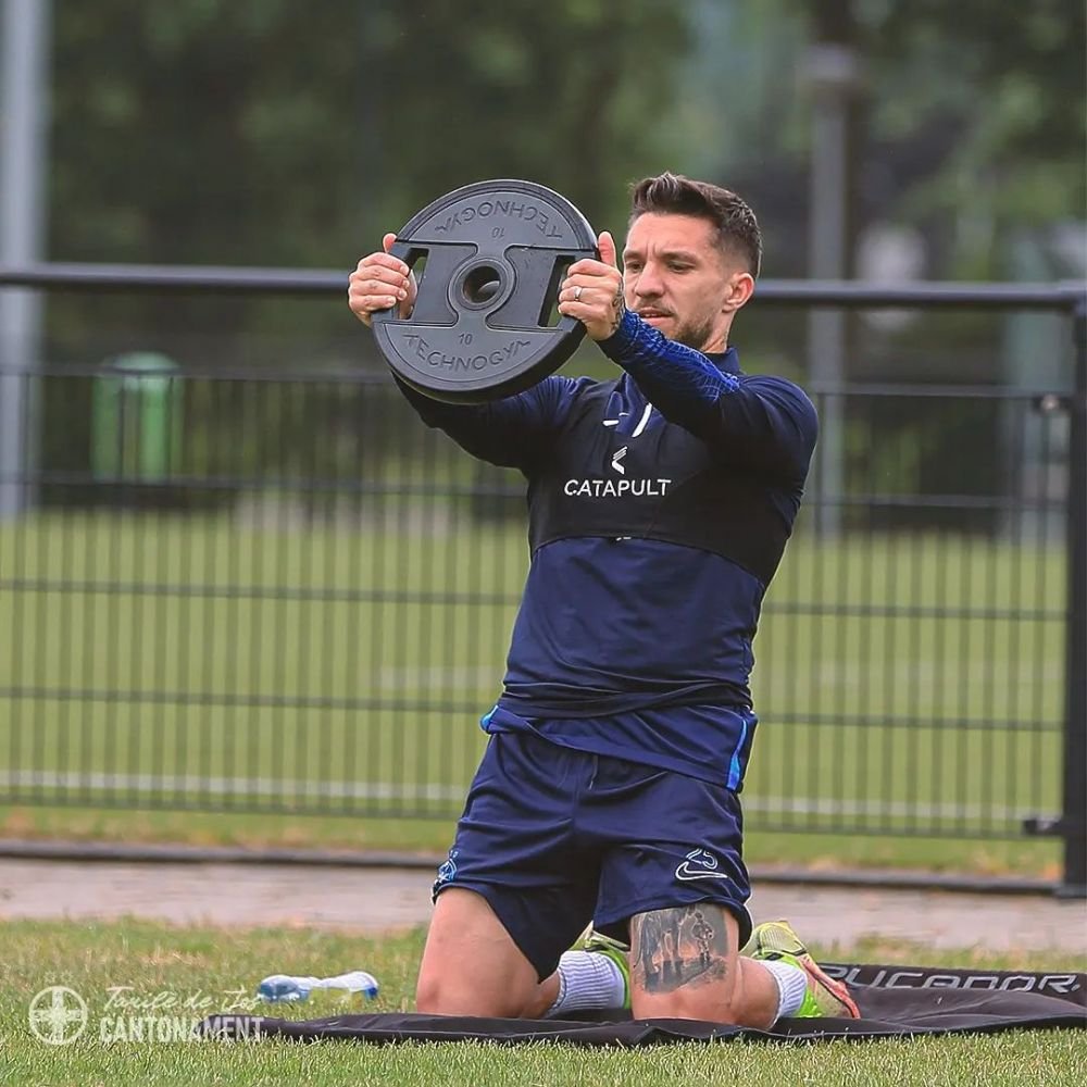 Rachetă! Cum ar putea arăta 11-le tip al vicecampioanei FCSB &icirc;n noul sezon&nbsp;