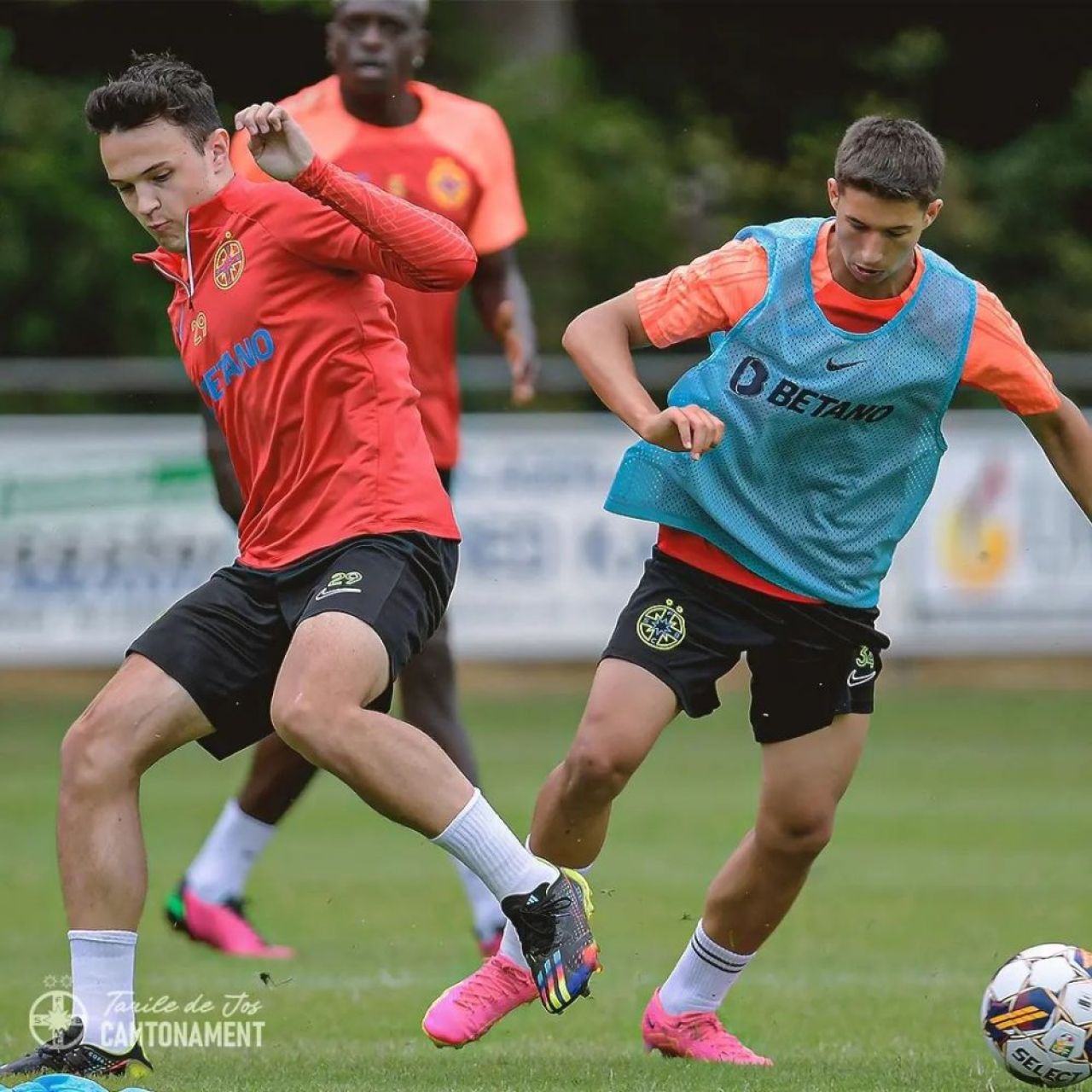 Rachetă! Cum ar putea arăta 11-le tip al vicecampioanei FCSB în noul sezon _34