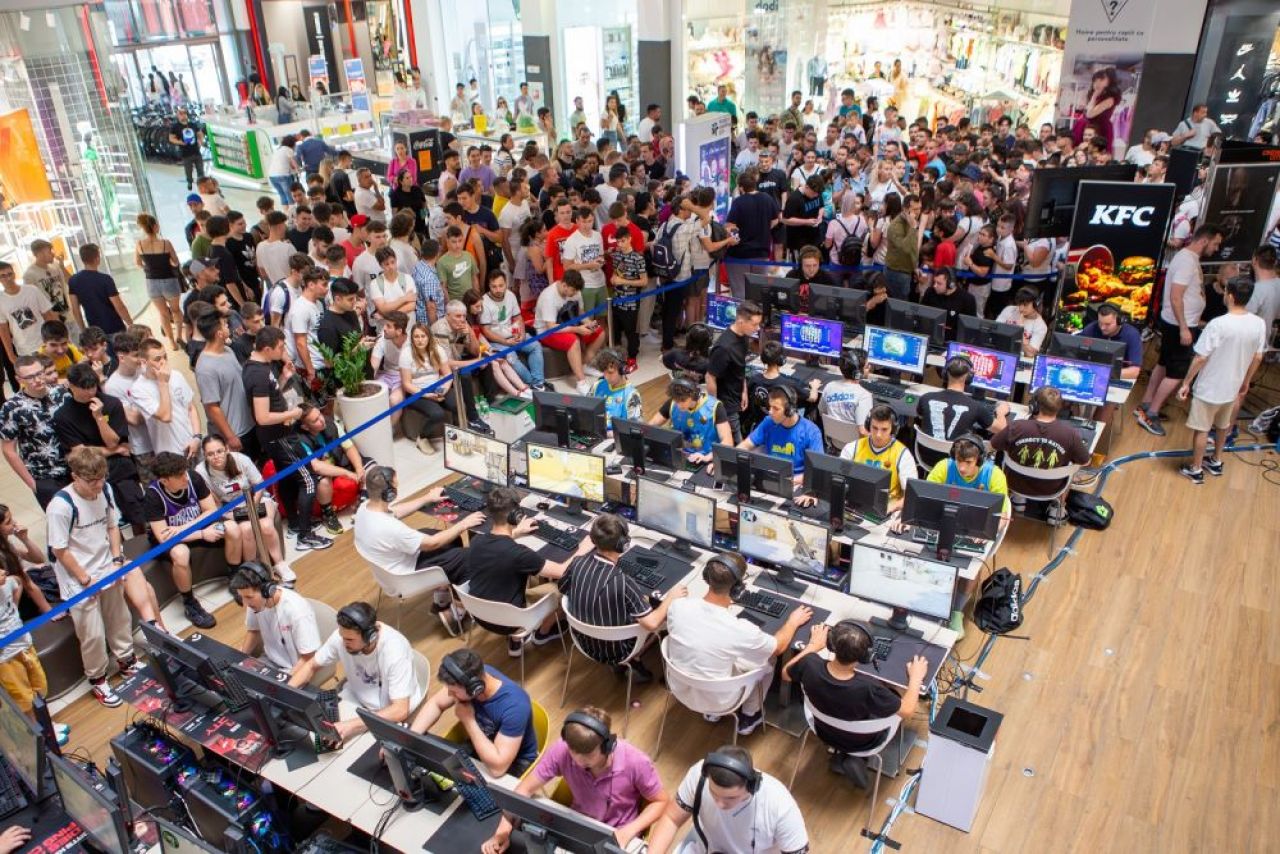 (P) Sute de echipe din toată țara concurează la Esports Kings, cel mai mare circuit de esports organizat vreodată în România_5