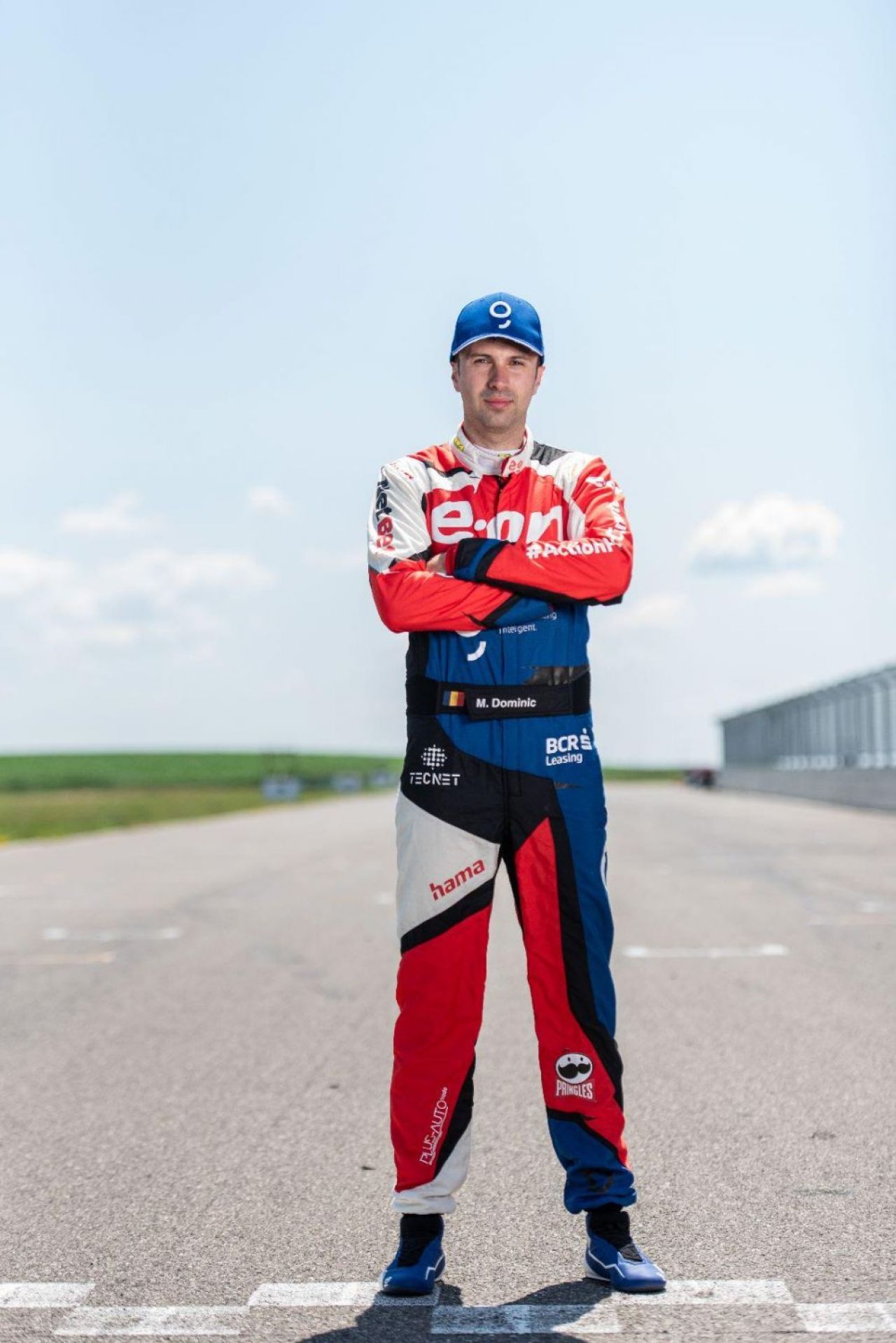 Tesla i-a cucerit! Transformare dublă: Andrei Pavel și Robert Glință, pe modul