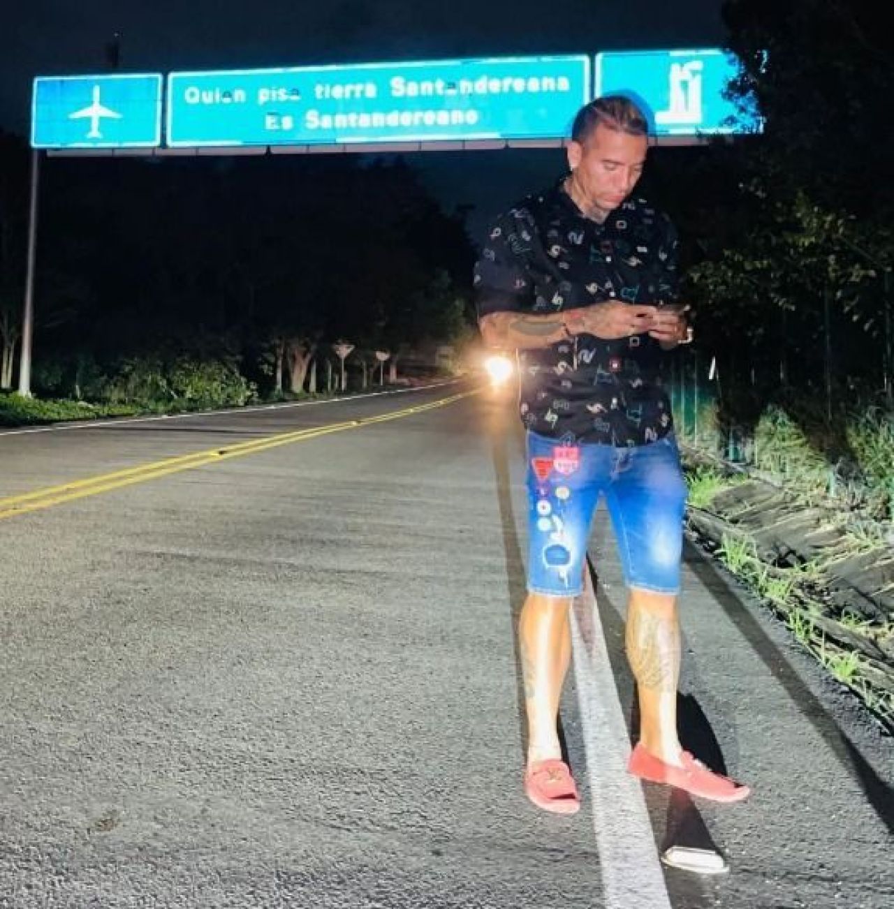 Are aproape 38, dar trăiește ca la 20: cum a apărut în public Dayro Moreno, după ce a fost acuzat că e rău-platnic_4