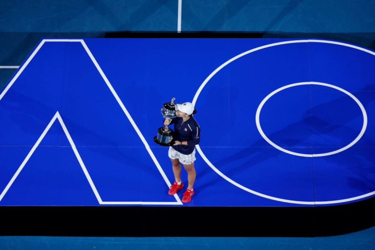 Sabalenka o invită pe Barty să revină în tenis. Australianca a născut un băiețel_18