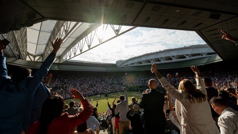 Cât costă o porție de căpșuni la Wimbledon și care e cantitatea de alcool pe care spectatorii și-o pot aduce de acasă_18