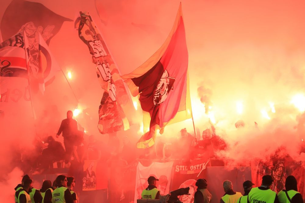 Peluza Sud, &amp;icirc;n război deschis cu oficialii Stelei! Protest de amploare &amp;icirc;n Ghencea