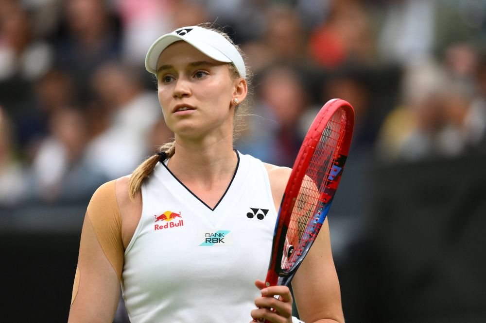 Ținuta 'istorică' purtată de Elena Rybakina la Wimbledon 2023. Este pentru prima dată când se permite asta_6
