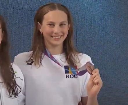 Campionatele Europene de înot: minunea de 14 ani Daria Silișteanu, pe urmele lui David Popovici! Avem primele medalii și un nou record doborât_8