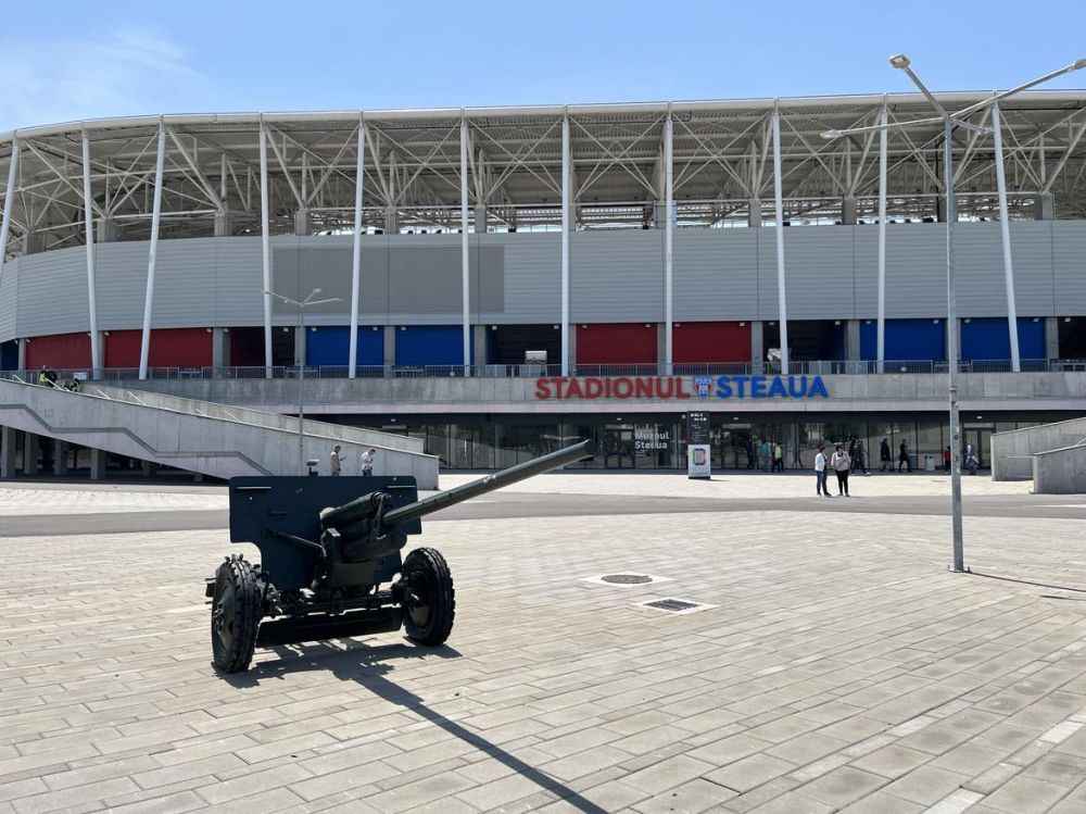 De ce cred că premierul Ciolacu îl duce cu vorba pe Gigi Becali și FCSB nu se va întoarce în Ghencea prea curând_2