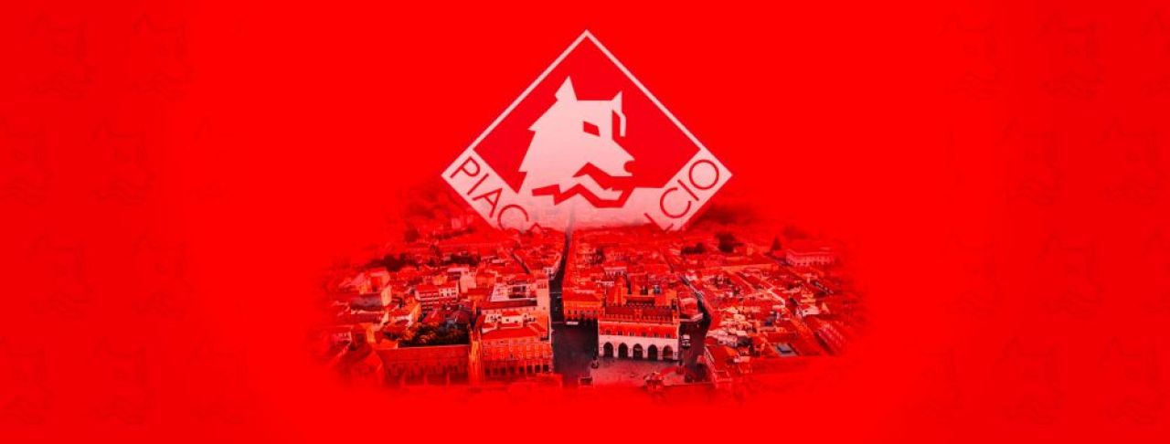 Maccarone a semnat cu