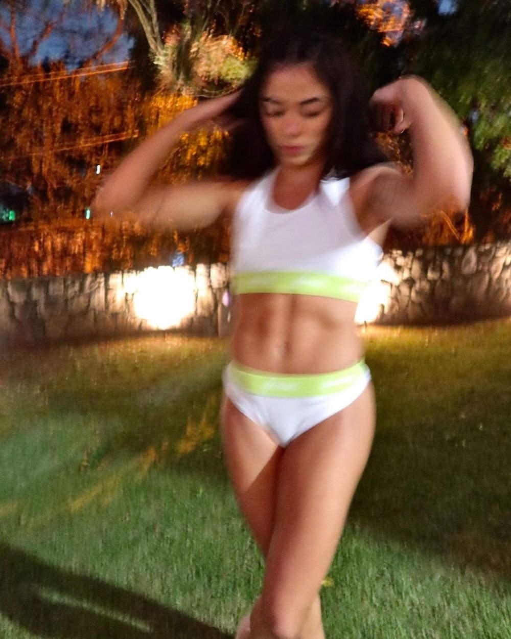 Voleibalista care face o avere din OnlyFans se iubește cu un star de la Real Madrid! Detaliul care i-a dat de gol _18