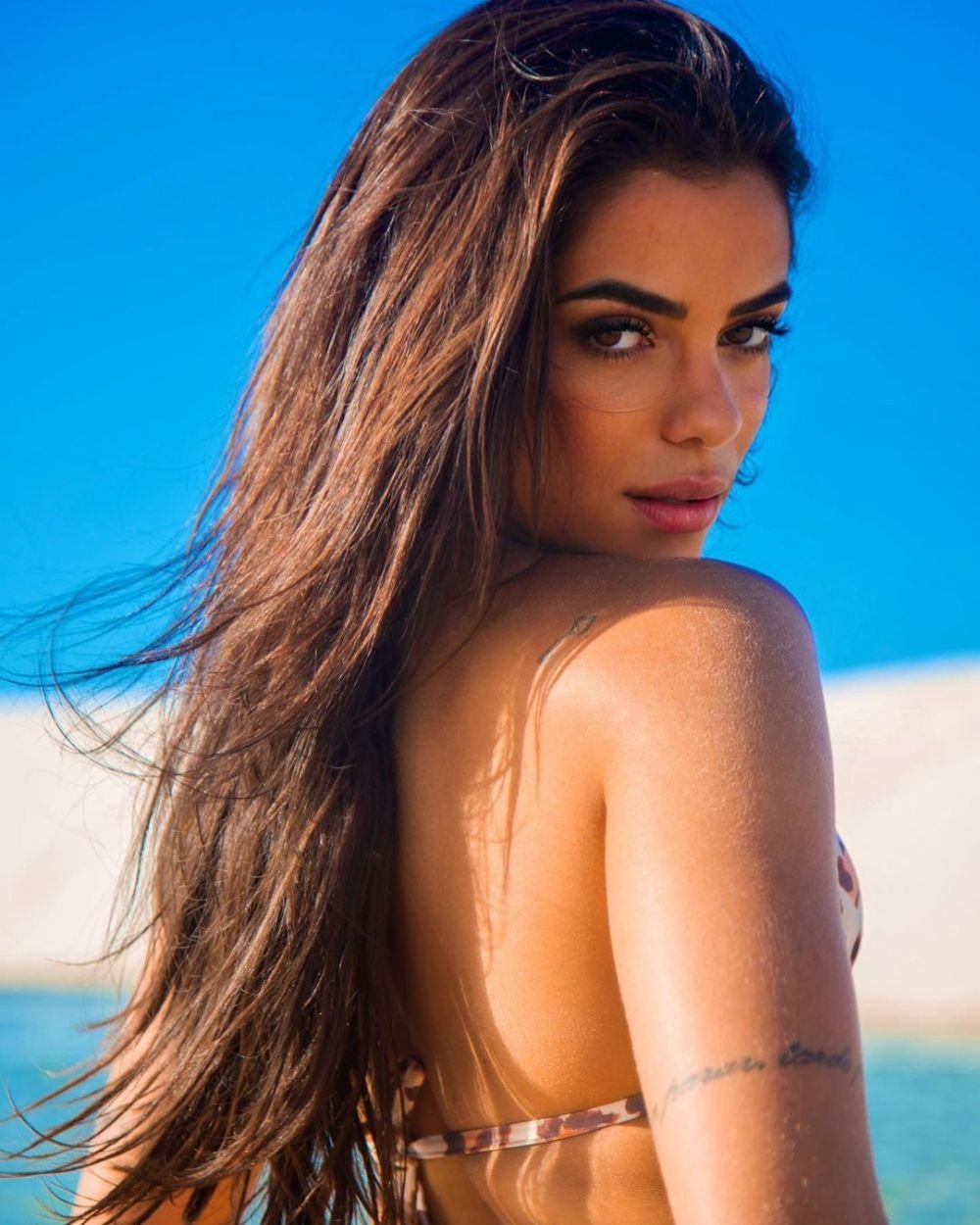 Voleibalista care face o avere din OnlyFans se iubește cu un star de la Real Madrid! Detaliul care i-a dat de gol _76