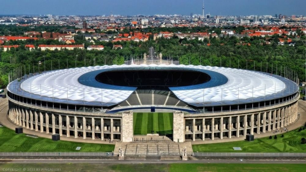 Stadionul unei echipe din Liga 2 va găzdui meciuri din Champions League_9