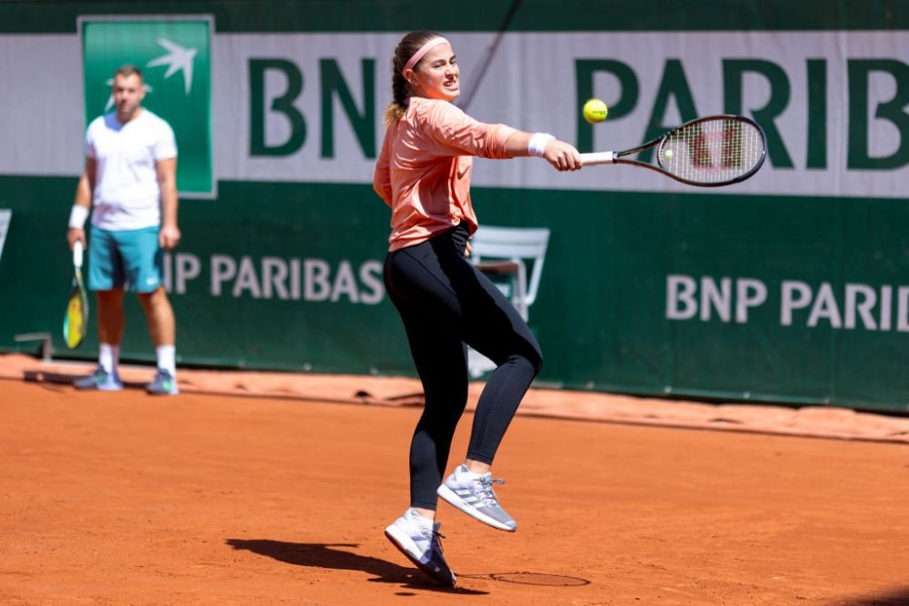 Jelena Ostapenko, nesportivă după finalul meciului pierdut cu Sorana Cîrstea. Ce a făcut letona_60