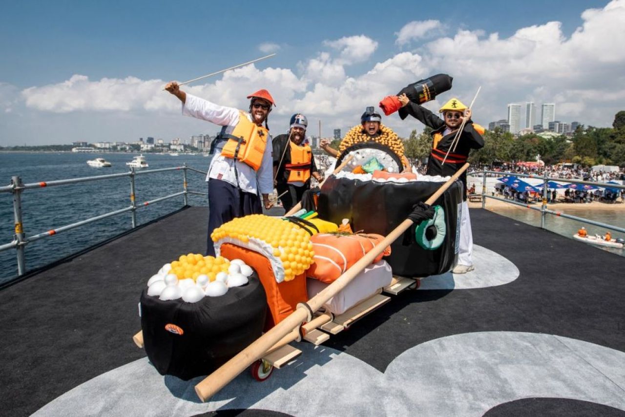 Cinci motive să participi la Red Bull Flugtag_1