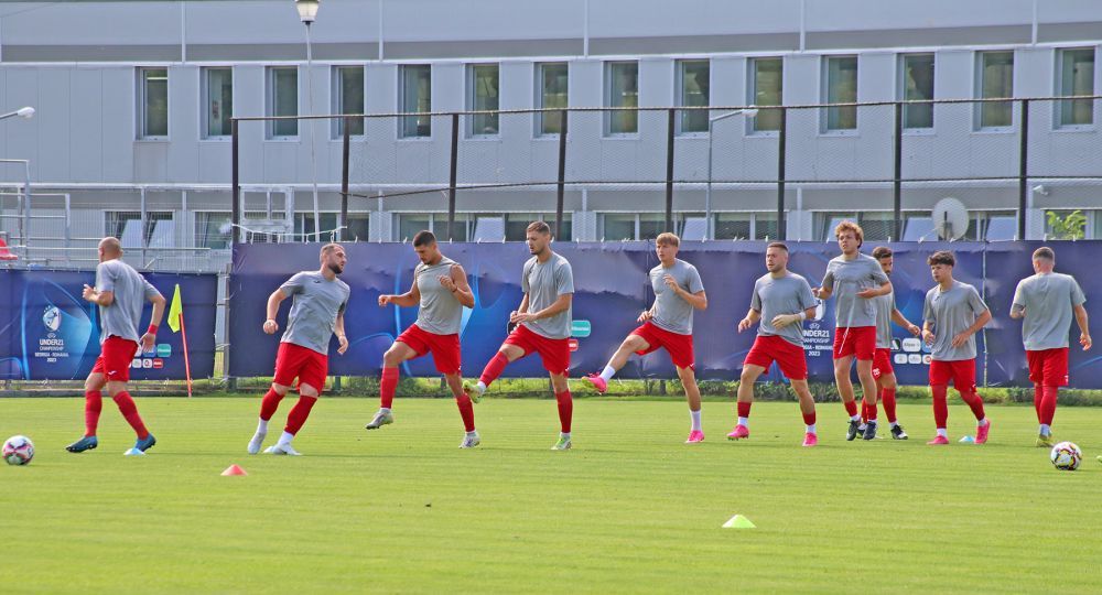 Fiul acționarului lui Dinamo pe care Burcă nu l-a vrut la echipă a ajuns la un club din Liga 2_1