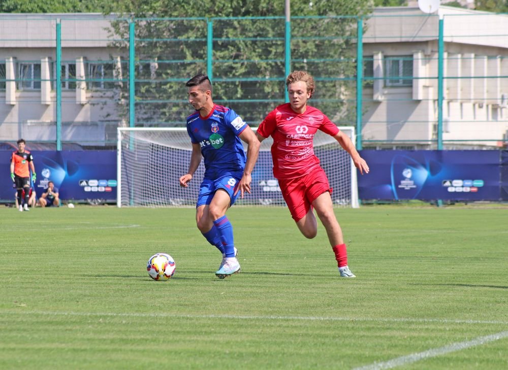 Fiul acționarului lui Dinamo pe care Burcă nu l-a vrut la echipă a ajuns la un club din Liga 2_6