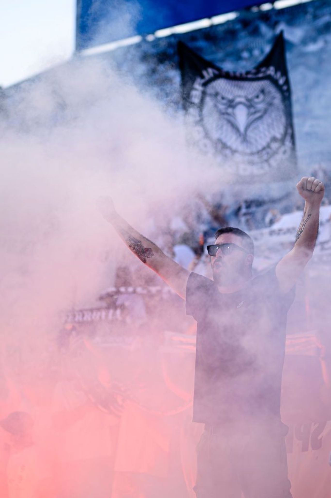 Scandal uriaș în Italia! O echipă retrogradată din Serie A, acuzată că și-a schimbat sigla cu o imagine de factură nazistă_4