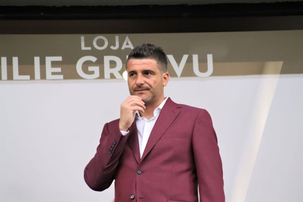 Rapidul stă pe un butoi de pulbere! De ce Niculae nu l-a vrut Șumudică, un apropiat al liderului galeriei giuleștene_6