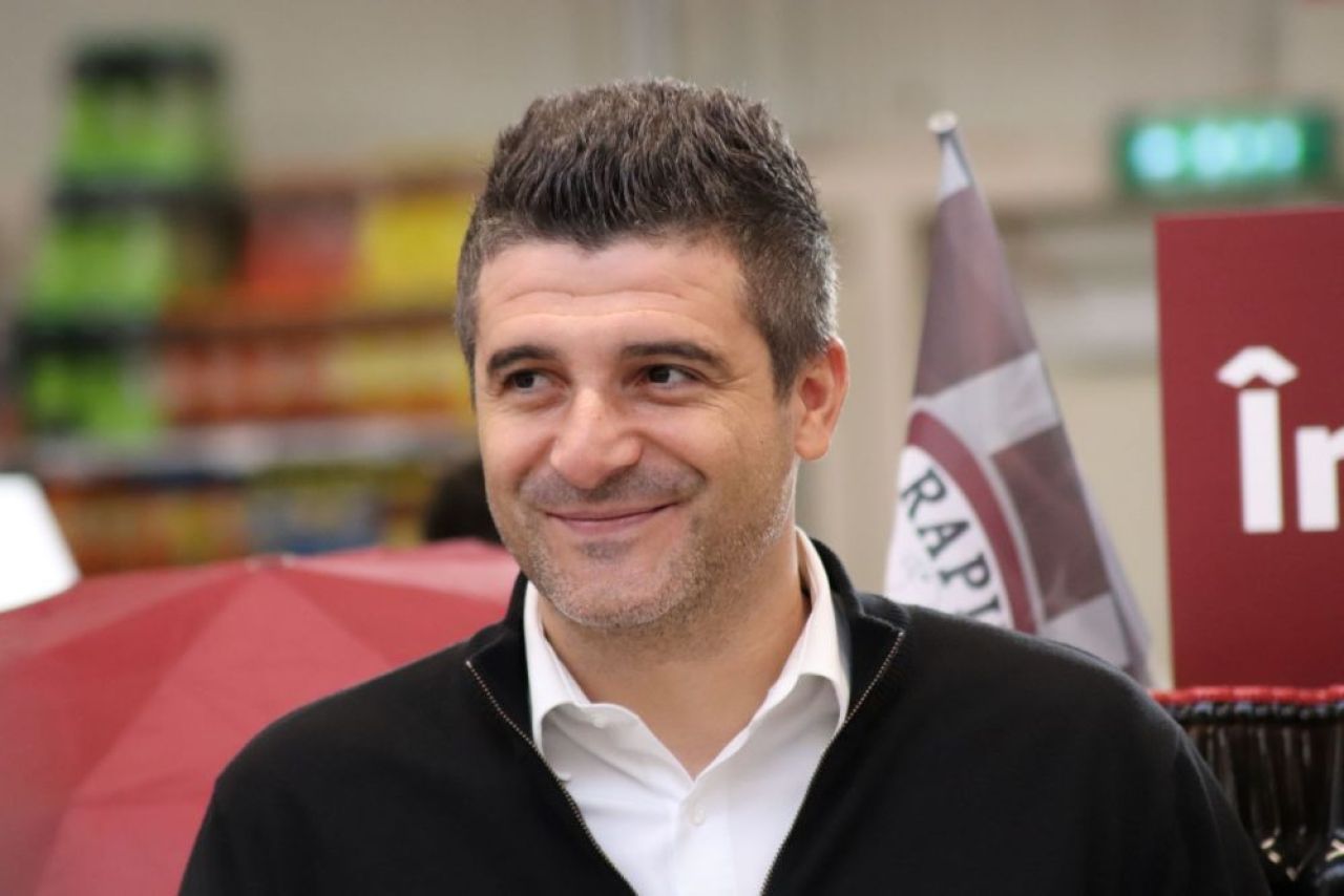 Rapidul stă pe un butoi de pulbere! De ce Niculae nu l-a vrut Șumudică, un apropiat al liderului galeriei giuleștene_15