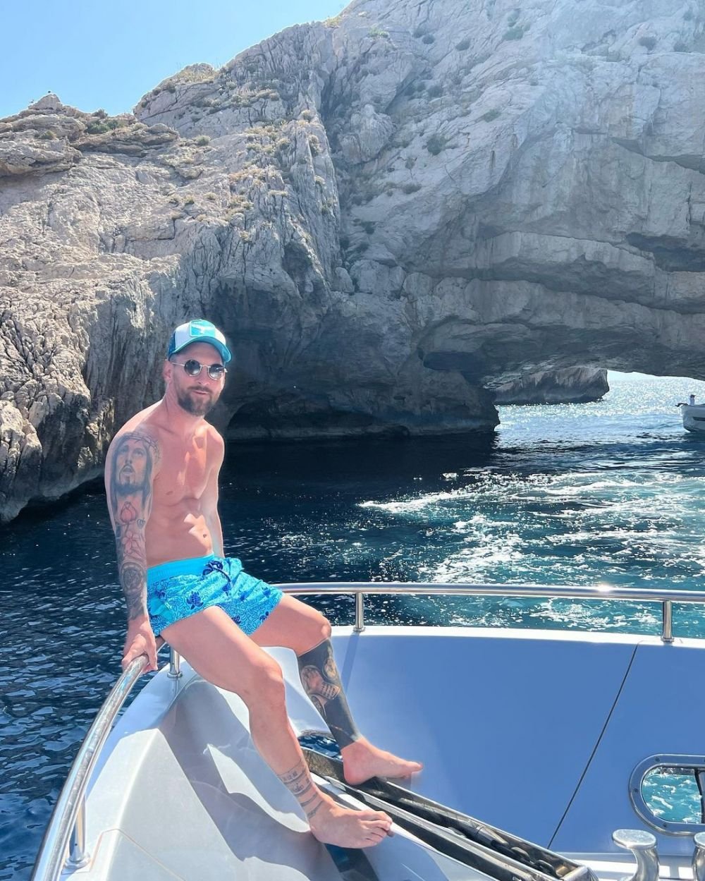 Antonela Roccuzzo și Georgina Rodriguez s-au întrecut în cele mai hot costume de baie. Imagini incendiare din vacanță_21