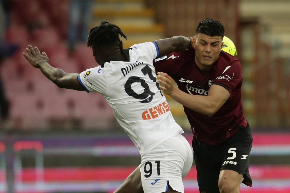 ”Bijuterie”! Cei trei fotbaliști români care nu contează pentru echipa noastră națională au început pregătirea cu echipa din Serie A_20
