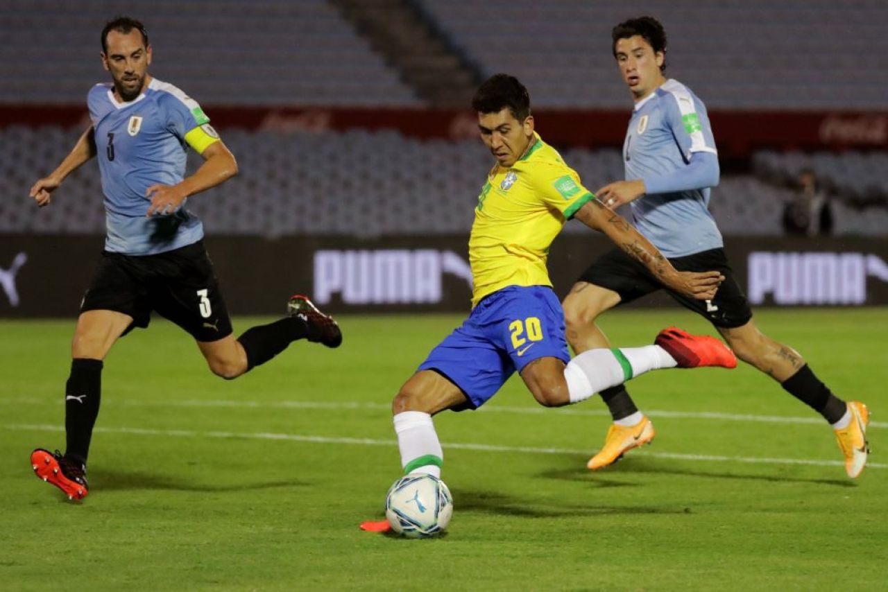 Adrian Mutu dă la Neftchi Baku peste sosia lui Roberto Firmino! Asemănare izbitoare între cei doi atacanți brazilieni_8