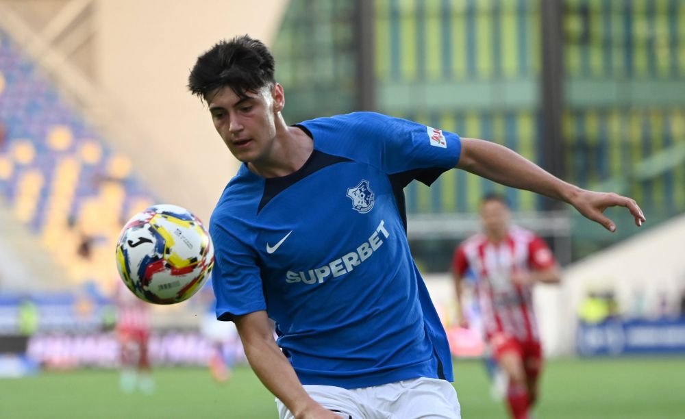 Răsturnare de situație! Englezii anunță ce se &icirc;nt&acirc;mplă cu transferul lui Adrian Mazilu