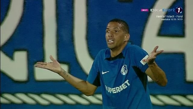 Rivaldinho a cerut intervenția VAR după ce golul său nu a fost validat în Farul - Sheriff. Ce arată reluările_8