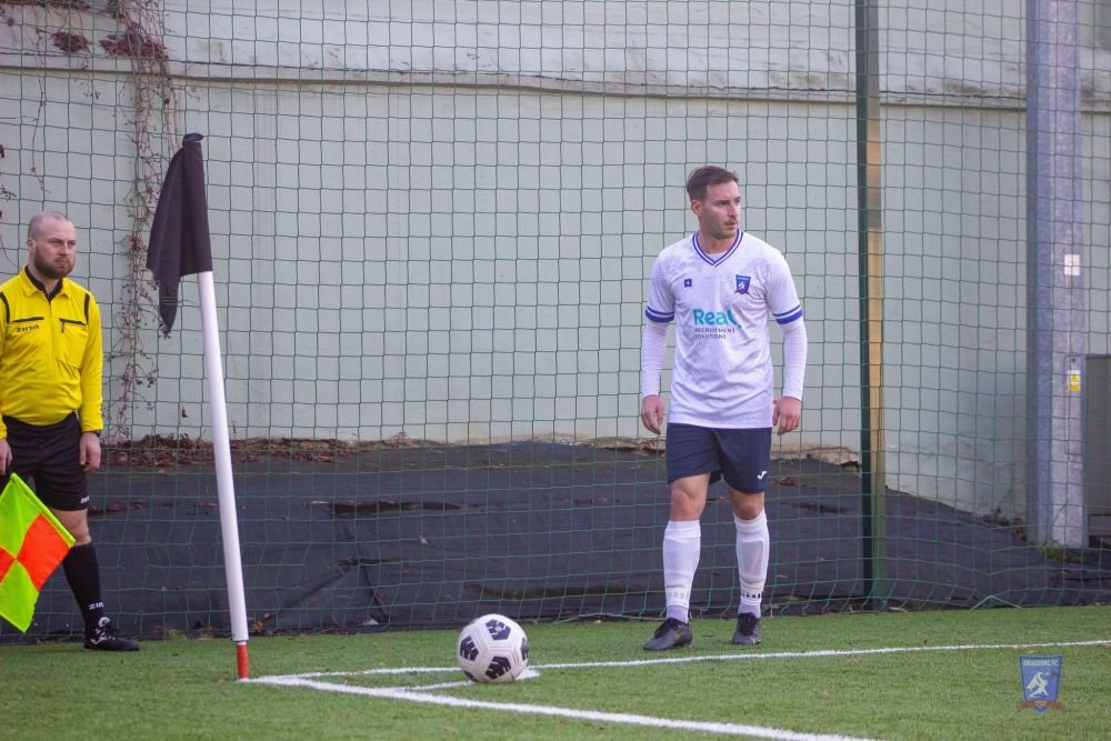 Românul care a emigrat în Polonia și a fondat un club de fotbal multinațional pe care l-a dus în „cupele europene”_19