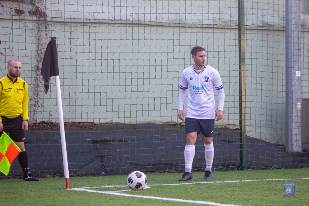 Românul care a emigrat în Polonia și a fondat un club de fotbal multinațional pe care l-a dus în „cupele europene”_19