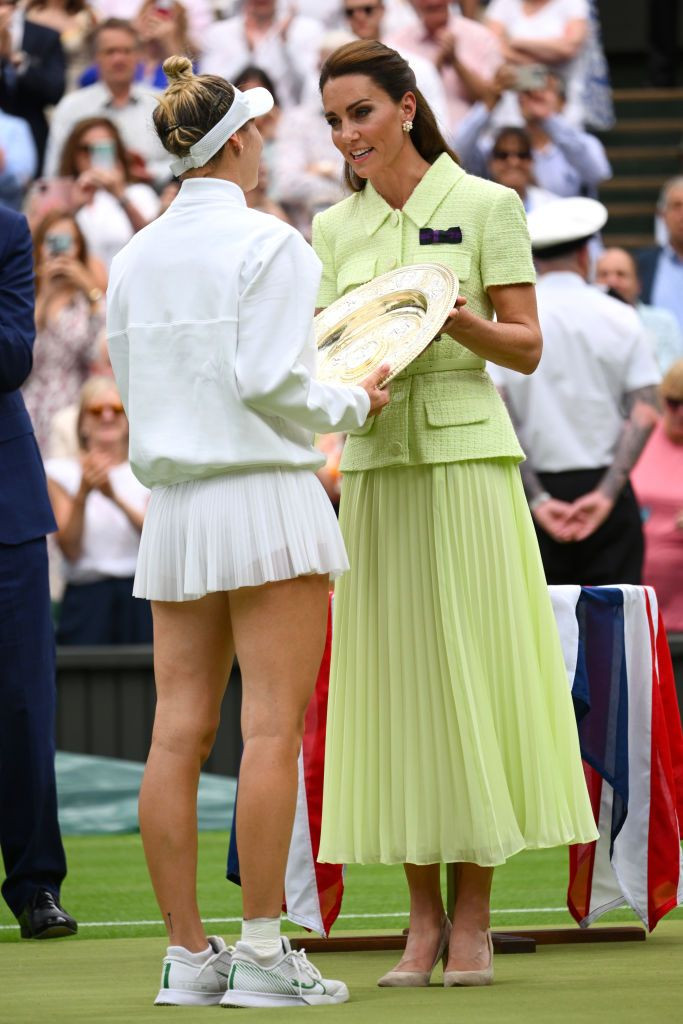 Antrenorul Vondrousovei a pierdut pariul! Campioana Wimbledon a dezvăluit totul, la ceremonia de premiere_12