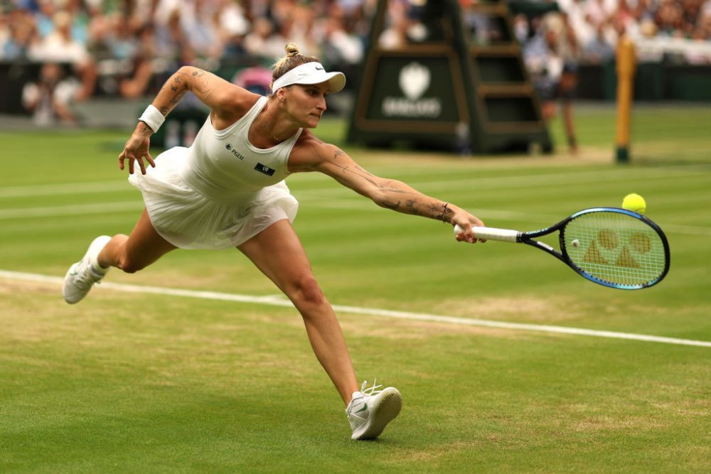 Antrenorul Vondrousovei a pierdut pariul! Campioana Wimbledon a dezvăluit totul, la ceremonia de premiere_17