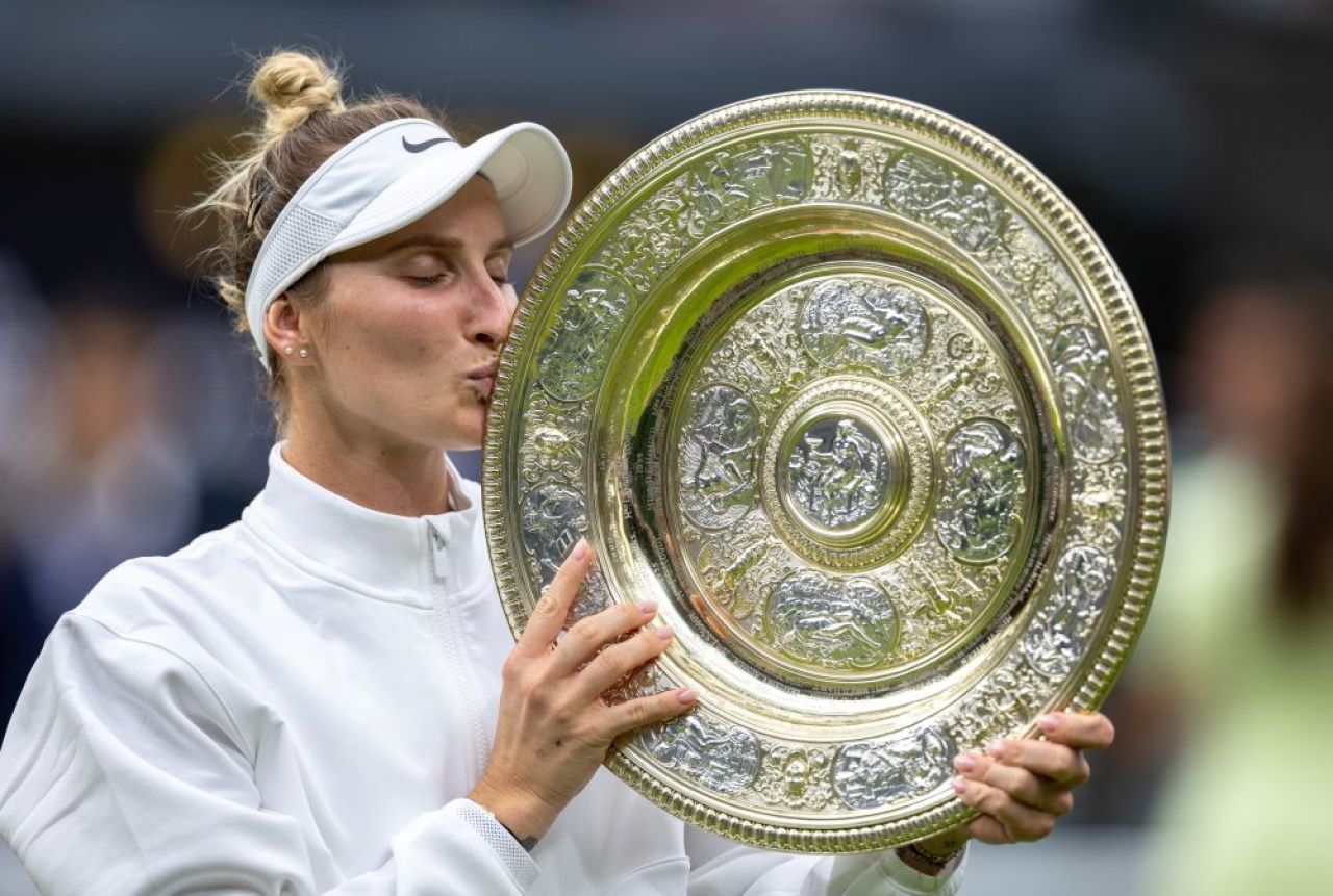 Genul programului: dramă. Imaginea zilei vine din partea finalistei învinse a turneului de la Wimbledon _3