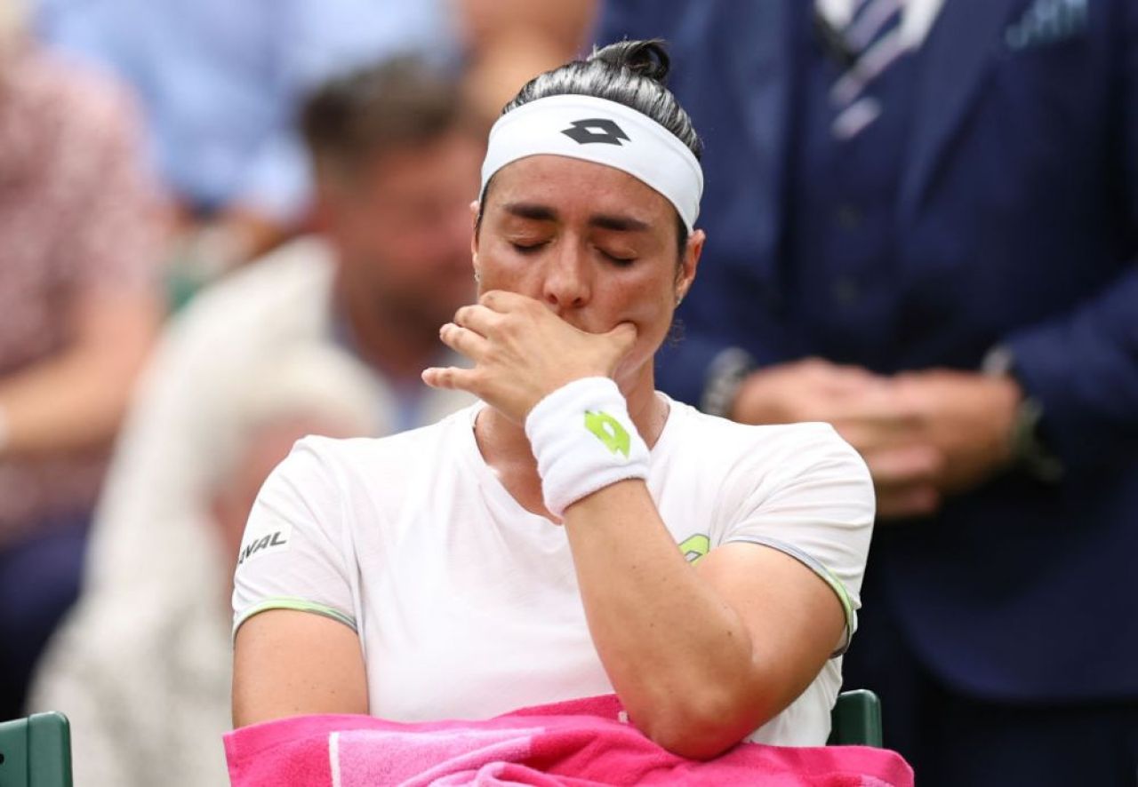 Genul programului: dramă. Imaginea zilei vine din partea finalistei învinse a turneului de la Wimbledon _8