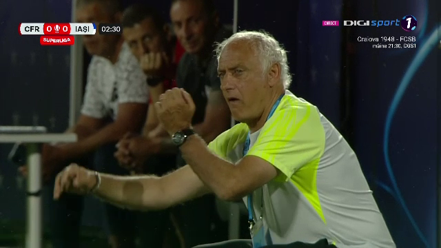Cum și-a făcut apariția Andrea Mandorlini la primul meci oficial pe banca CFR-ului_4