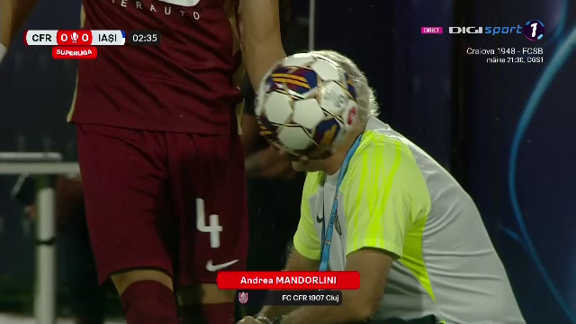 Cum și-a făcut apariția Andrea Mandorlini la primul meci oficial pe banca CFR-ului_11