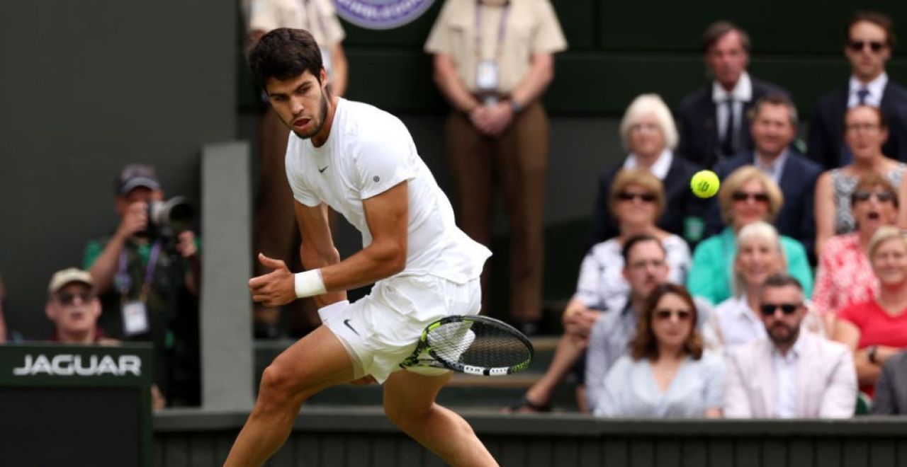 Show în primul set al finalei Wimbledon: Djokovic și Alcaraz au ridicat în picioare spectatorii_30